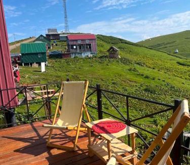 Khulo Ski Chalet | Cloudtop House - Gomismta