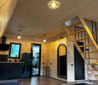 Likani Ski Chalet | kesis chalet