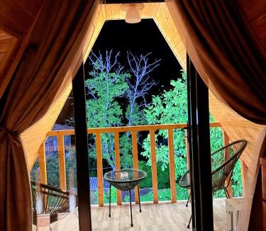Ambrolauri House | ჰარმონია Harmony Cottage