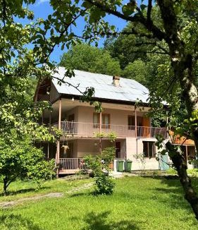 Oni House | Khideshlebi Guest House