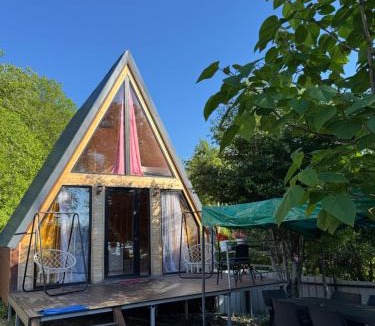Ambrolauri Apartment | Tlughi cottage