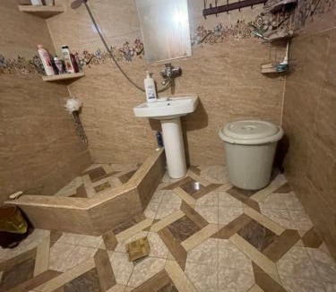 Tsilkani House | Marine's Guest House