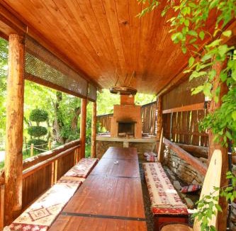 Mtskheta Villa | Villa Vejini