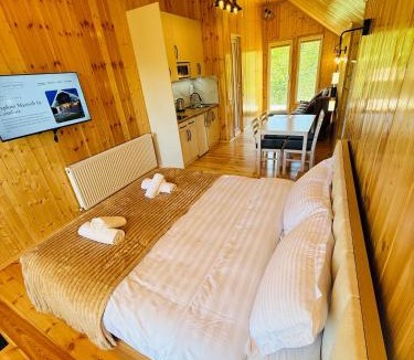 Martivili Apartment | Loreta's Canyon Farmhouse