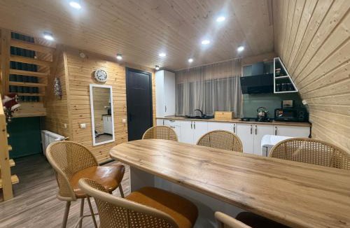 Likani Ski Chalet | WoodCottage