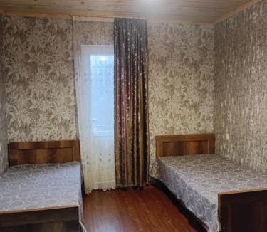 Bagvdanari Ski Chalet | Gugas cottage and guest house in Lakhiri