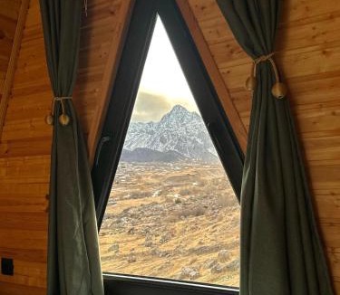 Kazbegi Ski Chalet | Arsha View