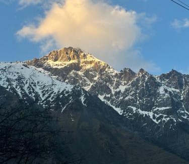 Stepantsminda Ski Chalet | Edelweiss Cottage Kazbegi Mountain Views Near Gergeti