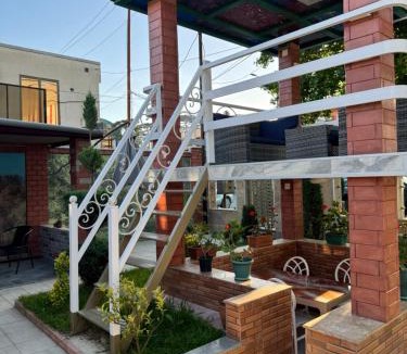 Zugdidi Hotel | Hotel City Building2