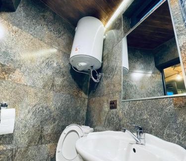 T'ba Apartment | Vardzia - Tsotne's kingdom
