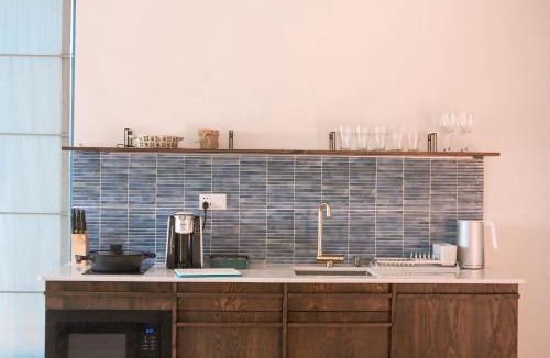 Tsinandali Apartment | Pink House
