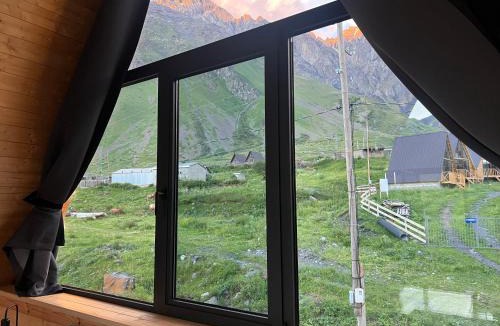 Stepantsminda Ski Chalet | Kazbegi Hills Cottages