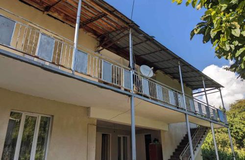 Lentekhi House | Guesthouse Mtvarisa