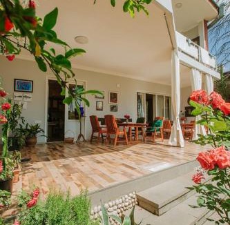 Telavi House | Neli & Zaal Guest House