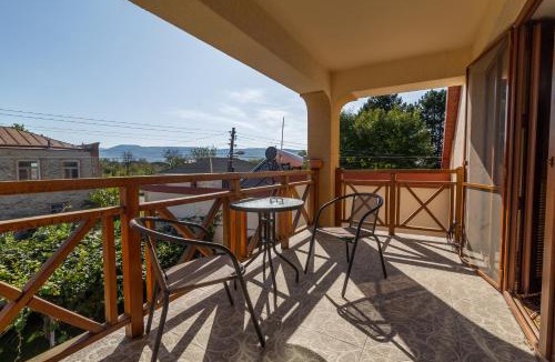 Vedzebi House | Sweet Alvani