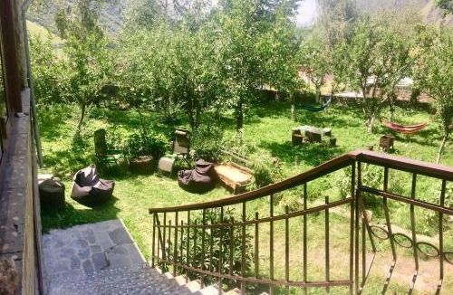 Stepantsminda House | GIO-NIKA