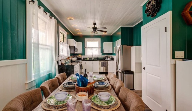New Hula House- 3BR great Location Hilo in Hilo