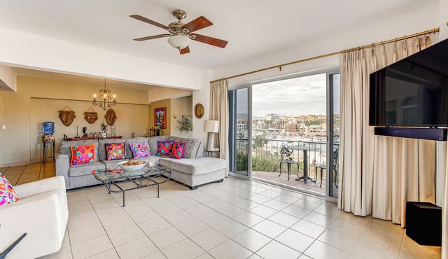 Condo in Plaza Nautica < 1 Mile to The Arch! in Cabo San Lucas