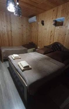 Taripiri Cottages