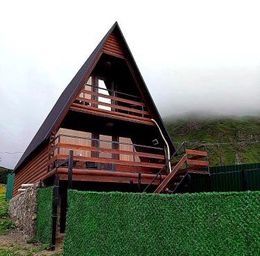 Targmani Luxury Cottage