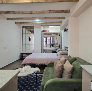 Studio in old town tbilisi