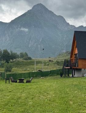 Lunara Chalet