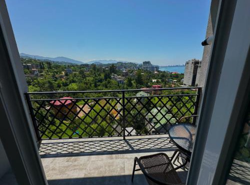 Green House - Studio Apartment with Mountain and Sea view
